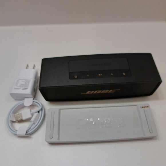 Bose SoundLink Mini II Portable Bluetooth Speaker-Black/Copper Tested Working